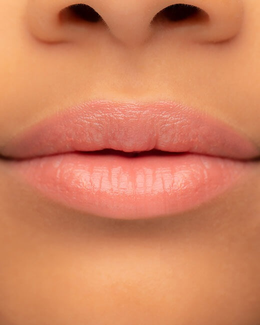 Unforgettable Lipstick Shine