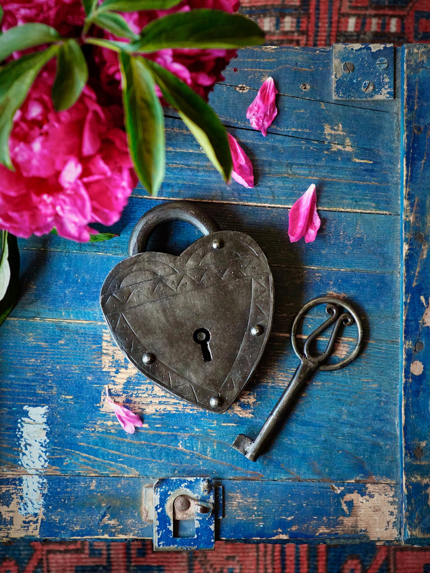 Iron Heart Lock & Key