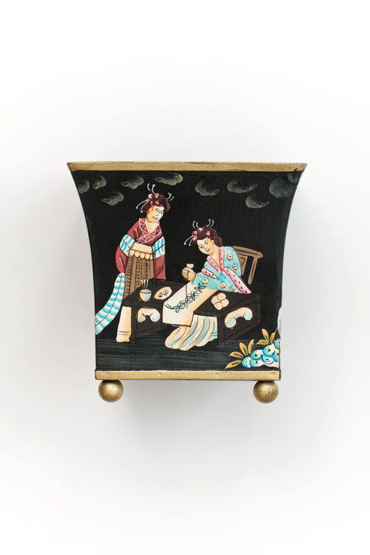 The Toleware Micro Planter