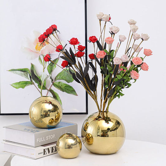 Modern Electroplated Golden Ball Flower Vase