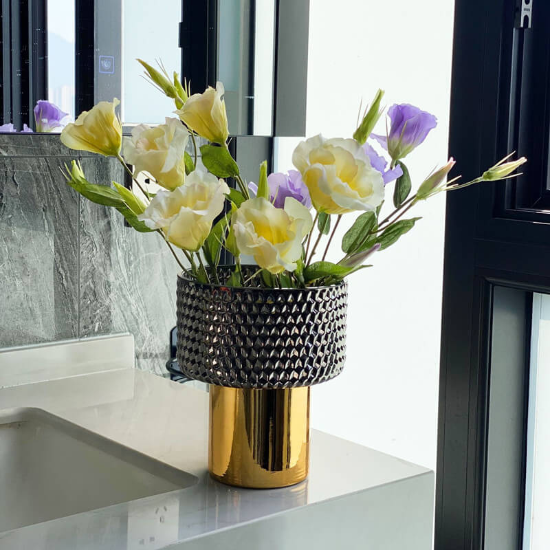 Modern Light Luxury Glass Flower Vase